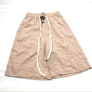 Express Karla Shorts Size S Pink Knee Length